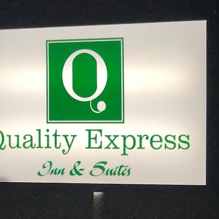Quality Express Inn & Suites Mineral Wells Exterior foto